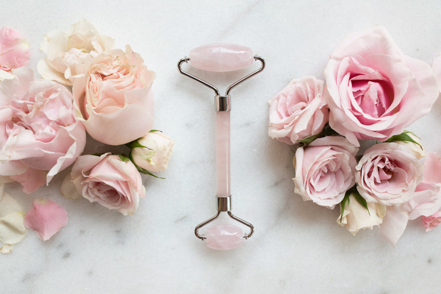 The Ultimate Guide to Using a Rose Quartz Facial Roller for Relaxation and Radiant Skin