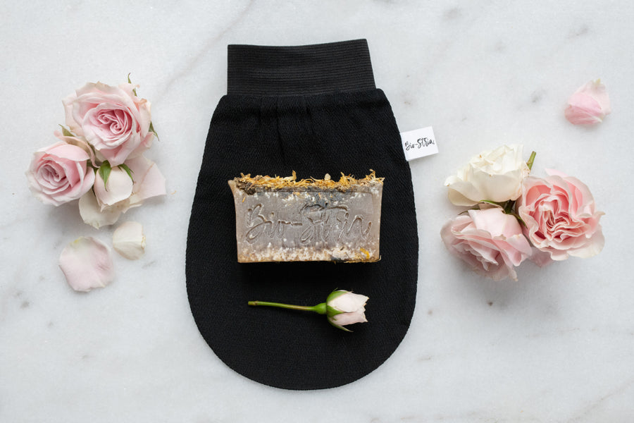 Say Goodbye to Stretch Marks with the Powerful Effects of our Soap and Glove Fade