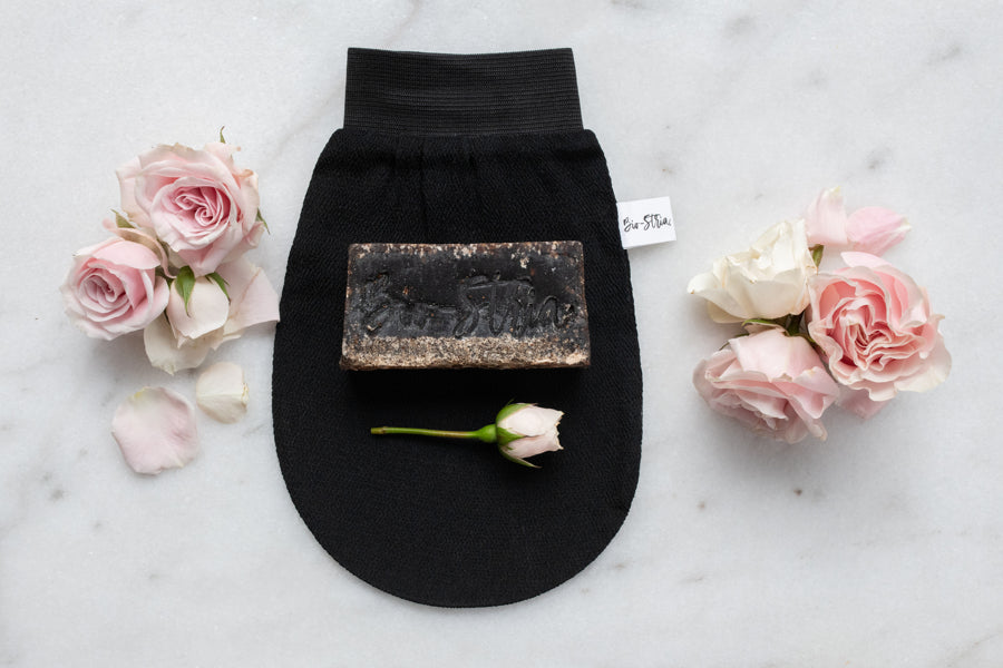 Say Goodbye to Cellulite with our Amazing Soap and Glove Combo